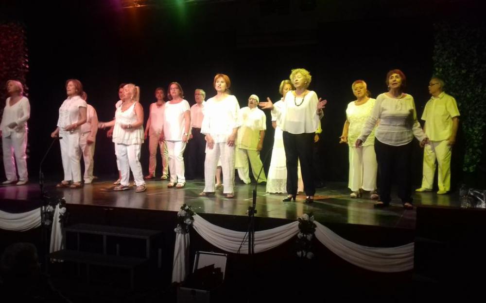 Setmana Gent Gran, taller "Això serà cosir i cantar"