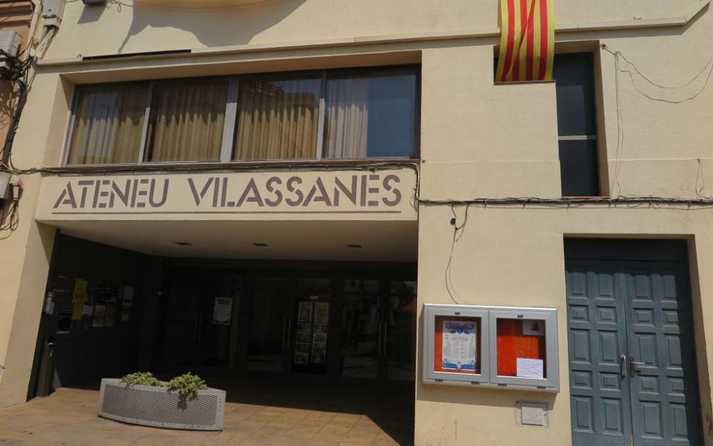 Façana Ateneu Vilassanès