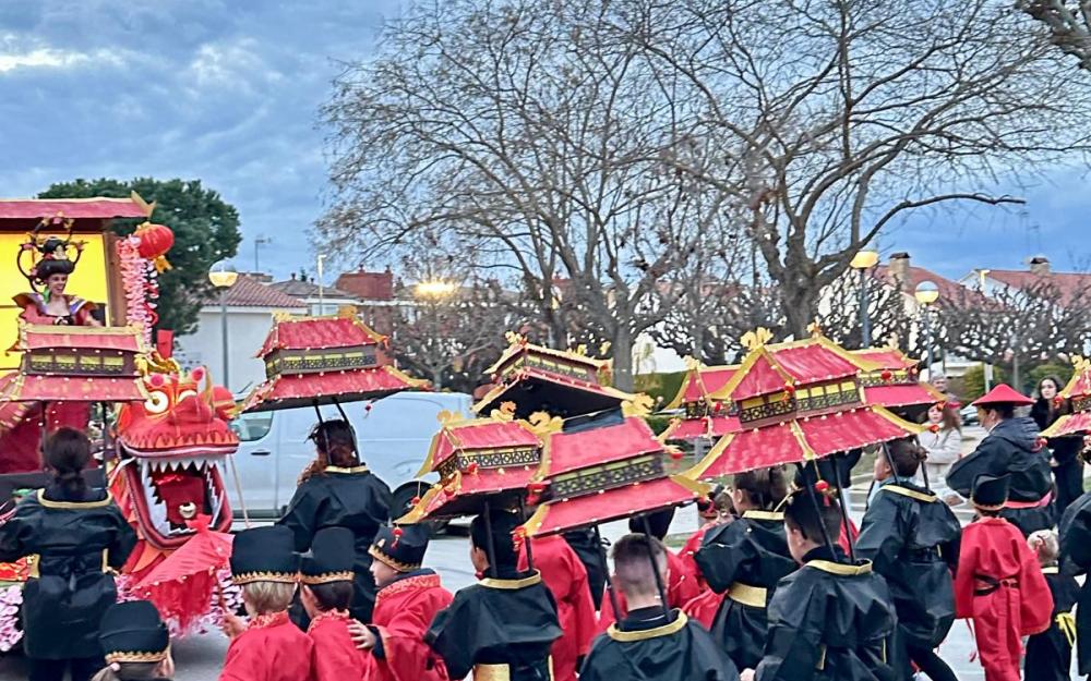 Comparsa La aldea del dragón