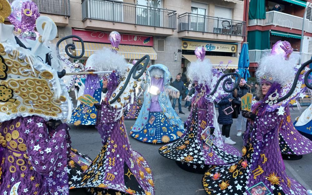 Comparsa Els Makus de Vilassar, tercer premi de la rua de Carnaval 2023