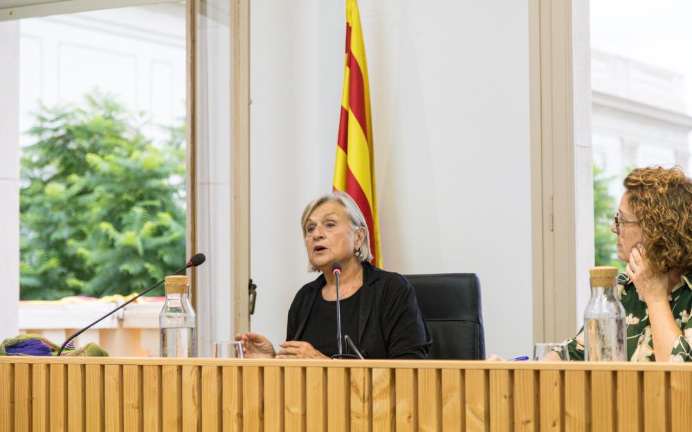 Conferència impartida per Teresa Cabré, presidenta de l'IEC