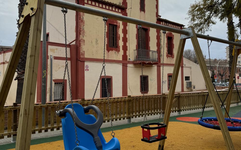 El parc infantil darrere del Museu de la Marina ja està obert